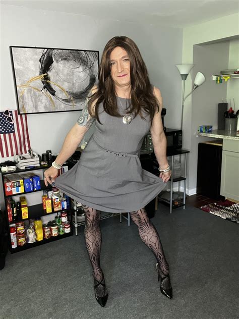 (54) wearing Nine West today! : r/mature_crossdressers