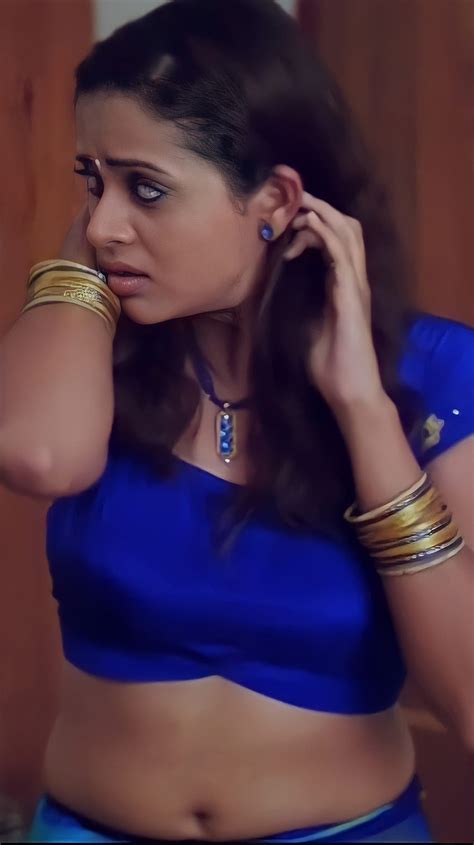 parvati menon charlie malayalam  hd phone wallpaper pxfuel