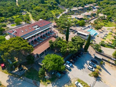 terbaik hotel  fasilitas cuci pakaian  punat  tripadvisor