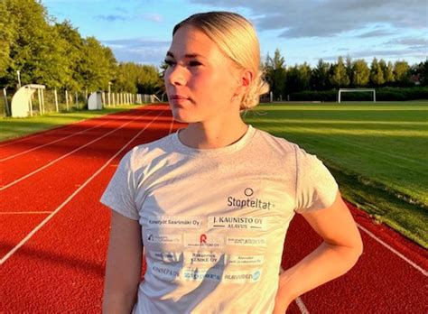Vilma Mäki aitoi ennätyksensä Tampereella lukemiin 13,39 | Viiskunta