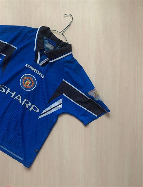 Vintage Umbro Manchester United David Beckham 1996/97 soccer jersey | Grailed