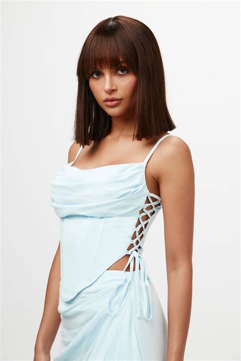 Linen Clothing for Women | Linen Apparel | Naked Wardrobe