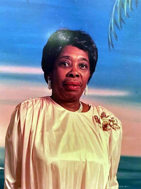 In Memory of Ernestine Mascarenaz: Life and Obituary 2