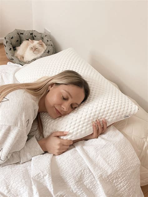 Benefits of sleep. Improve your physical, mental health and overall