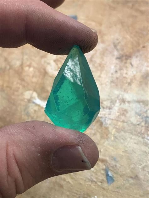 Colorful Kyber Crystals for Cosplay Healing Jewelry | Etsy | Kyber ...