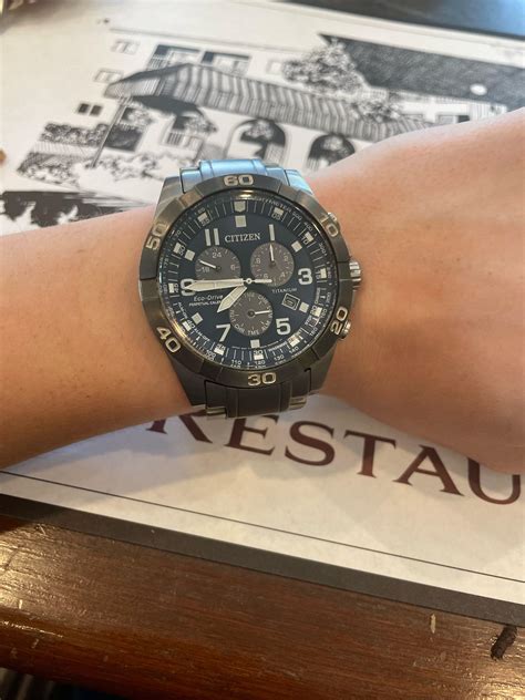 big   wrist rwatches