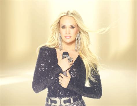 WATCH: Carrie Underwood Stars in 12th Open for NBC's Sunday Night Football