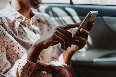 Is Sexting Cheating? | Mingle2