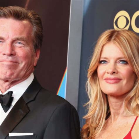 Rare footage of Jan Van Halen reveals a surprising technique 29