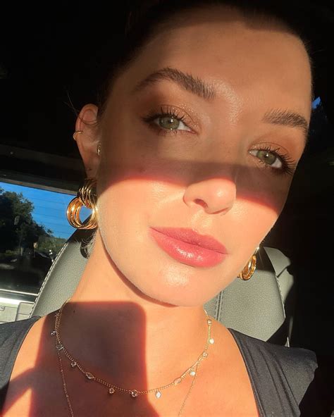 Alyssa Arce's Instagram, Twitter & Facebook on IDCrawl