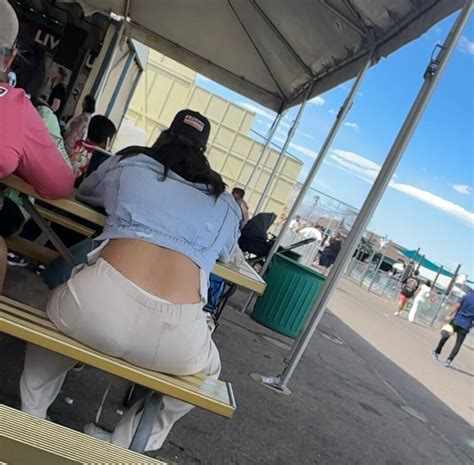 Another Latina (full Whaletail) - Spandex, Leggings & Yoga Pants - Forum