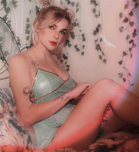 Lea (@peachess_n_creamm) [instagram] : r/babesdirectory