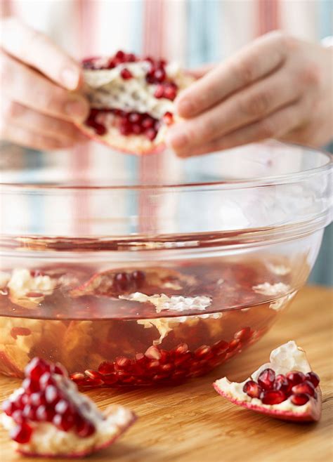 How to Juice Pomegranates in 4 Steps (No Special Tools Required)
