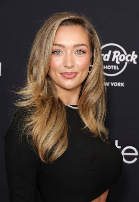 Penny Lane In Sports Illustrated Swimsuit 2024 Issue | BootymotionTV