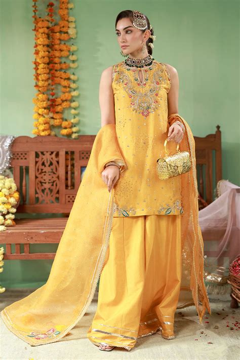 arooba  timeless appeal ansab jahangir