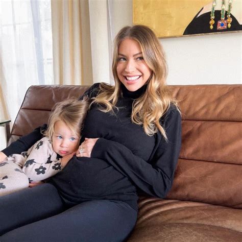 Pregnant Stassi Schroeder reveals sex of second baby