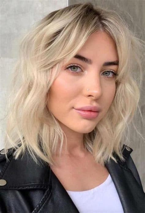 20 Cute Short Haircuts For Thick Hair in 2022 | Short Hair Models