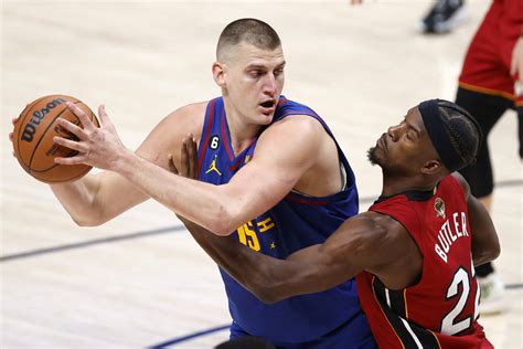 Những con số ấn tượng về hành trình Playoffs và đoạt NBA Finals MVP ...