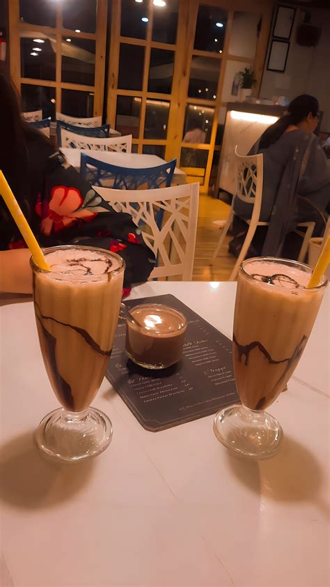 D Mora Cafe - Cold Coffee with Bestie | Snap food, Food snapchat ...