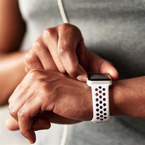 Coeliac disease vs gluten intolerance: Mayo Clinic Healthcare expert