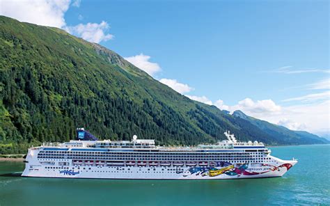 Norwegian Jewel Cruise Ship, 2018 and 2019 Norwegian Jewel destinations ...