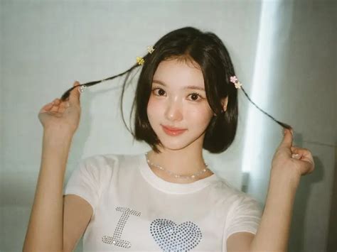 Profil Jiwoo H2H yang Ramaikan Iklan Shopee 9.9 Super Shopping Day ...