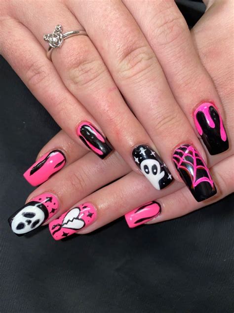 Halloween Nails | Pink black nails, Pink nails, Halloween nail designs