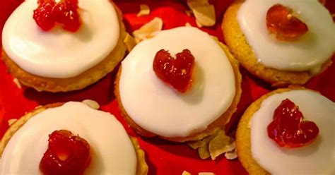 Mini Bakewell Tart Recipe for Valentine's Day - Happy Baking Days