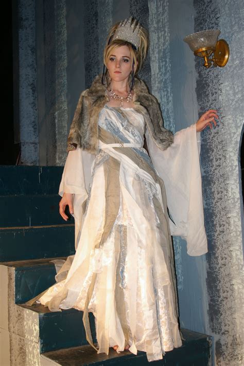 lion witch wardrobe costume 6