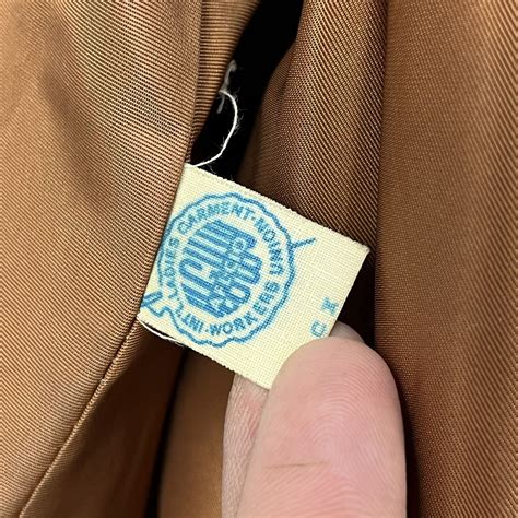 VINTAGE NEIMAN MARCUS VICUNA LONG COAT WITH MINK COLL… - Gem