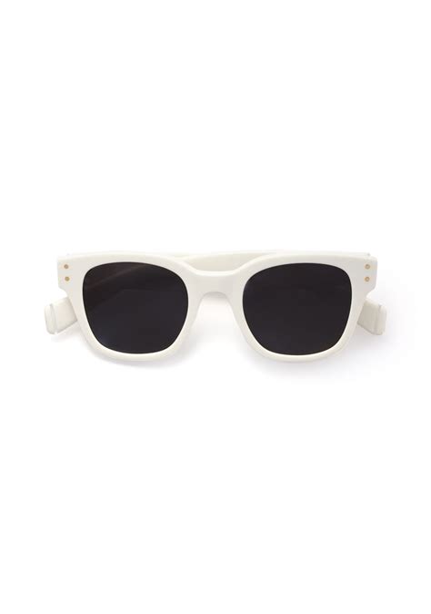 Sunglasses woman