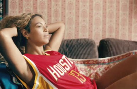 Beyoncé Launches BeyGOOD Houston to Help Victims of Hurricane Harvey ...