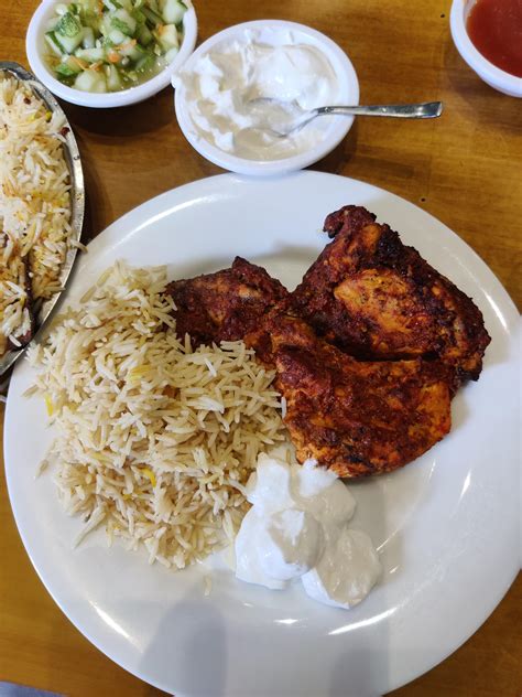 Arabic Mandi Rice with peri peri Al-Faham and Mayonnaise [OC] : FoodPorn