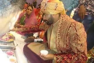 Ravindra Jadeja and Rivaba Solanki Marriage Photos - Photos,Images ...