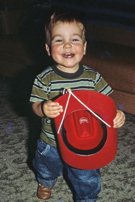 Bobbie Phillips - Breaking News story: "Sri Lanka and Stein Studios