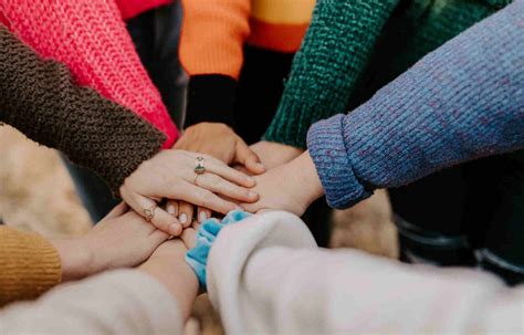 how to become a social worker in illinois