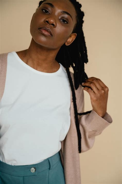 Light Skinned Black Woman Photos, Download The BEST Free Light Skinned