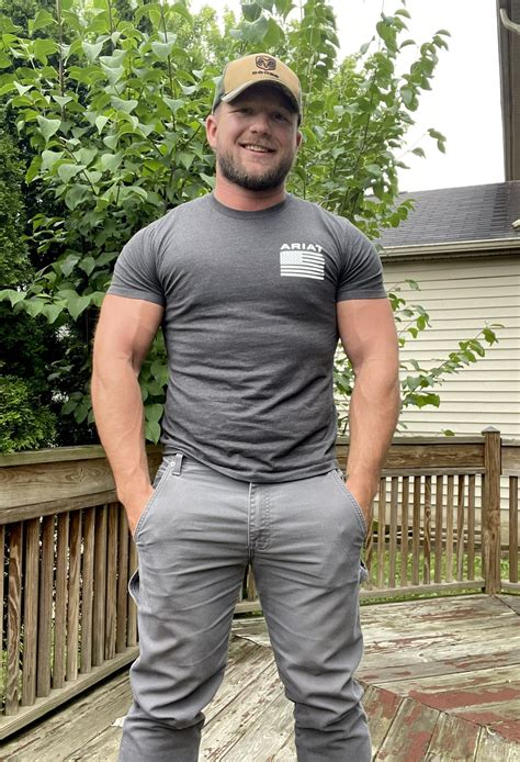 Turkeytrav2 on Twitter: "Anyone have a beer and a grill? https://t.co