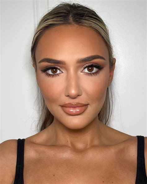 Devynne Johnson (@devynne_mua) • Instagram photos and videos