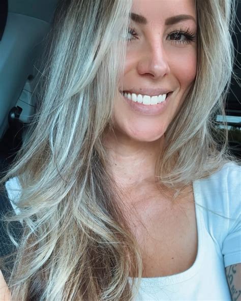 Andie Nicole | 🙂🙃🙂🙃🙂🙃🙂 First pic is my fav, what about yew? . . #smile