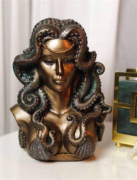 Sea Witch Goddess Cecaelia Kraken Octopus Tentacles Haired Woman Bust