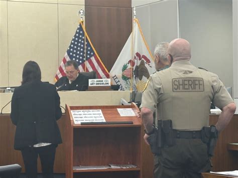 Joliet 'Cold Justice' Murder Defendant Gilbert Bernal, 82, Learns This