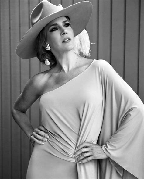 Julie Benz, 47 : PrettyOlderWomen