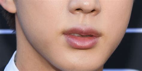 What Do Thin Lips On A Man Mean | Lipstutorial.org