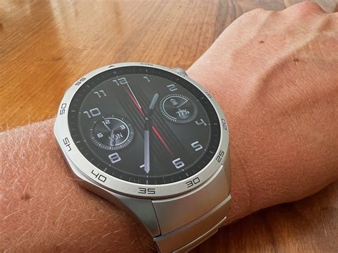 HUAWEI Watch GT 4 Serie, Freebuds Pro 3 und Watch Ultimate Gold Edition ...