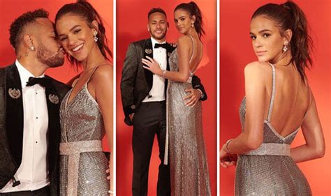 Neymar and girlfriend Bruna cosy up on Instagram during Real Madrid ...