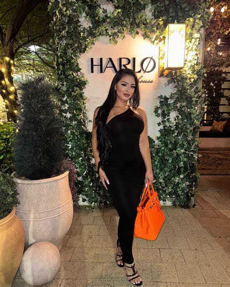 Nadia Khar - Nadia Khar added a new photo — at Harlo...