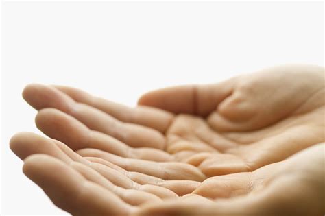 Protecting Hands Against Unsightly Aging – The Daily Scrub