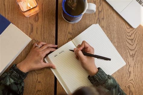 6 Ways to Use Journaling to Heal From Trauma