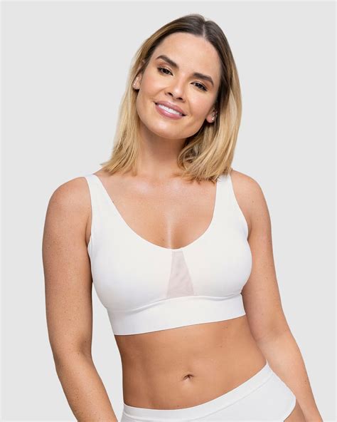 Flexi-Bra Light Wireless Bra with Removable Contour Padding | Leonisa